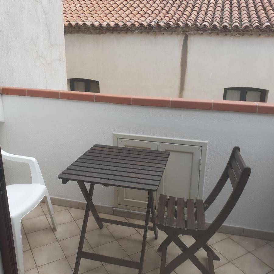 A Casa Dell'Artista Apartment Cefalu Exterior photo